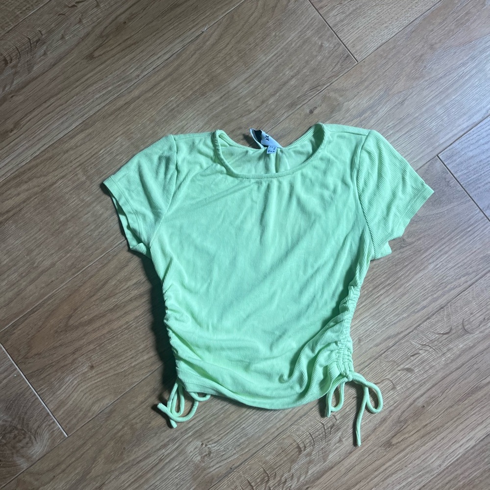Princess Polly ruched side crop tee